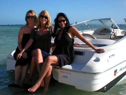 Bahama Boat Sightseeing and Snorkeling Package